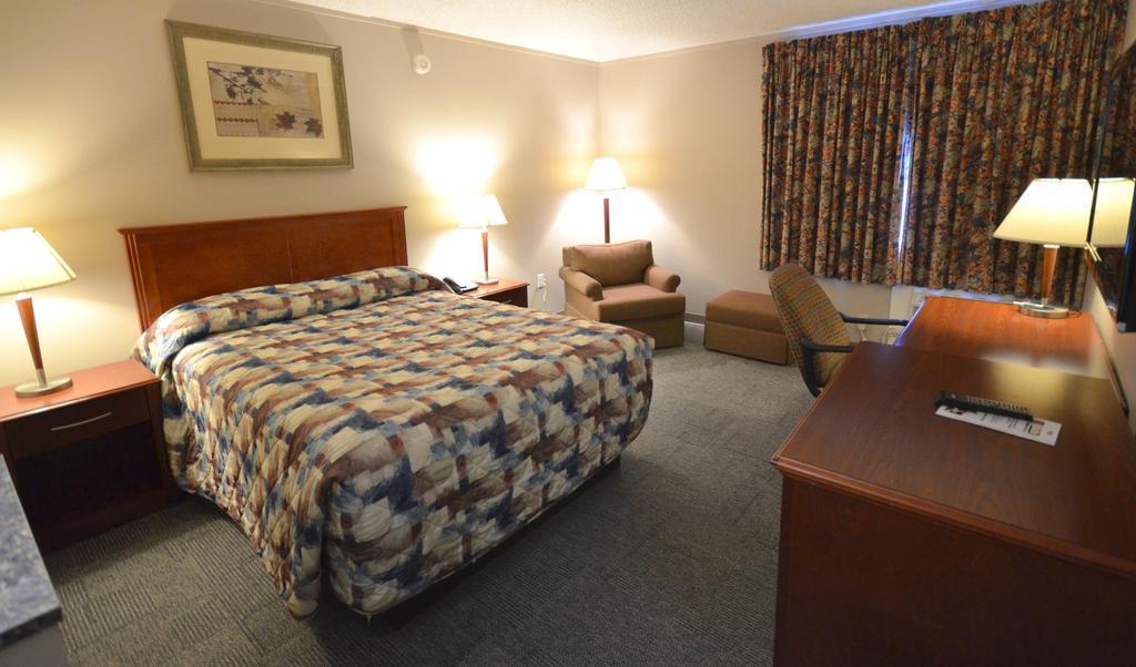 Travelodge Hanna Canada Grey Ngoại thất bức ảnh